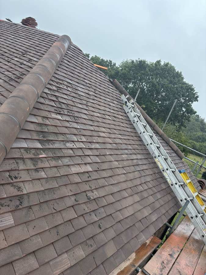 Slate & Traditional Tiling | New Roofs & Re-Roofing | Titan Roofing
