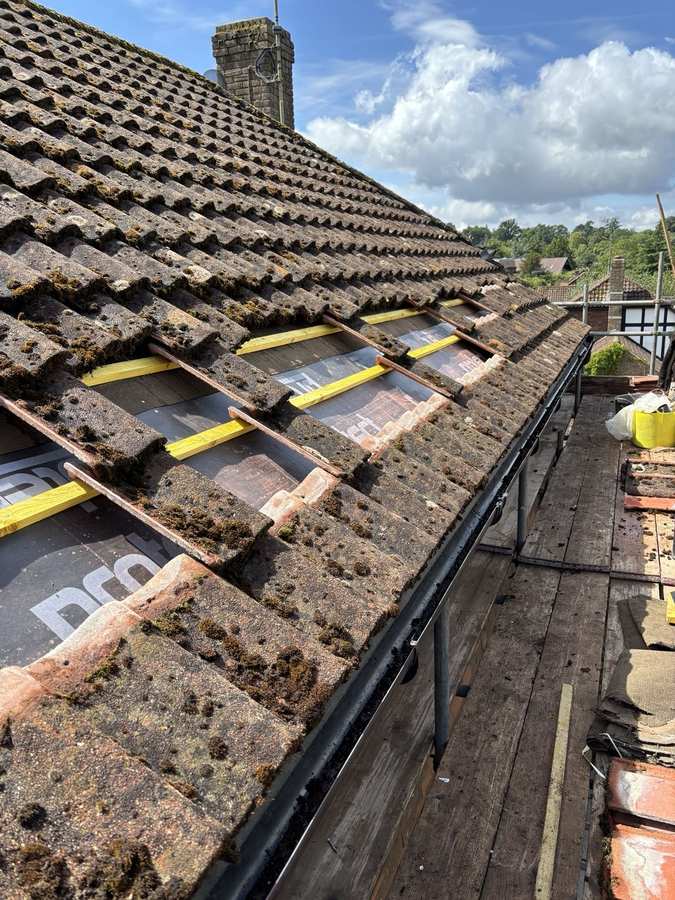 Slate & Traditional Tiling | New Roofs & Re-Roofing | Titan Roofing